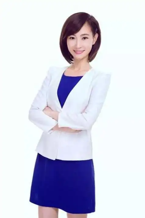 郑州电视台主持人米娜作为郑州电视台首席主持人,是中国传媒大学艺术