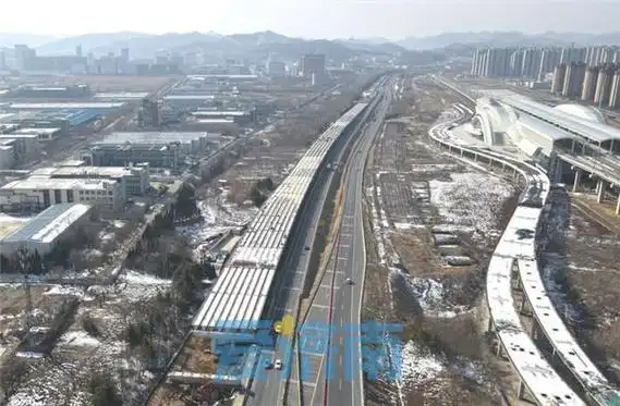 据了解,济南绕城高速公路小许家至港沟段是g2京沪高速与g2001济南绕城