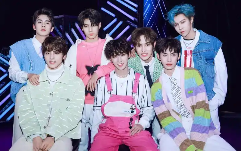 sky天空少年团综【blueblue的少年】花絮合集_哔哩哔哩_bilibili