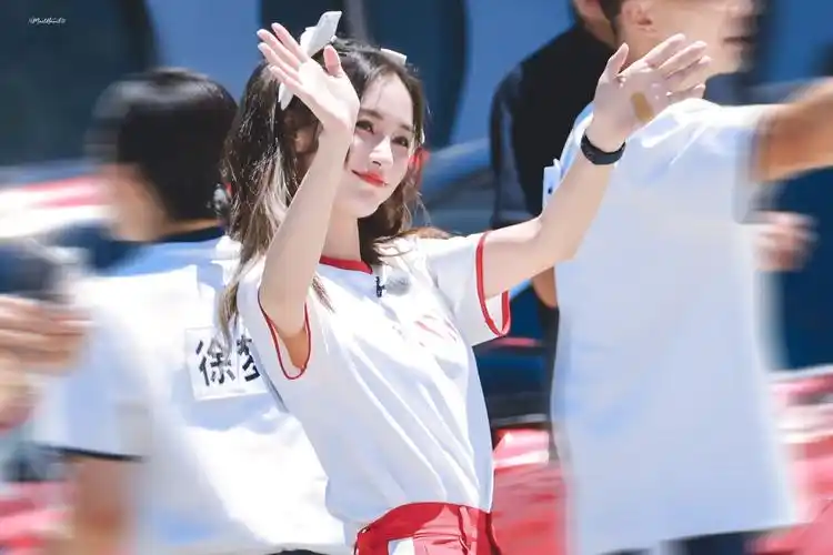 收获今日份心动angelababy奔跑吧最新路透里