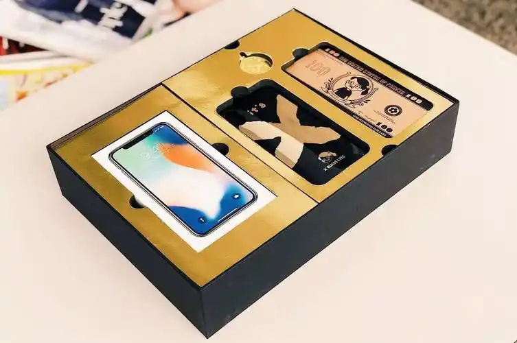 礼盒内容由两部分组成吸引众人的目光十足还原土豪金烫金凹凸3d包装盒