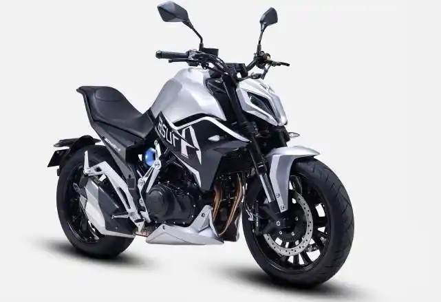 国产让单摇臂不再高不可攀2020年国产单摇臂摩托车盘点