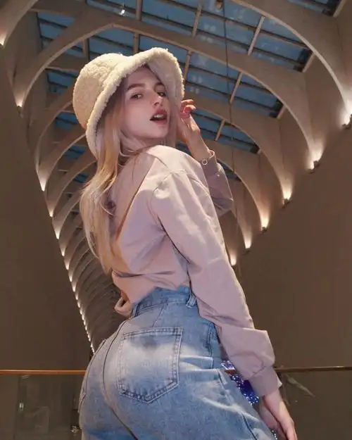 彼得堡网红模特alisa shpagina