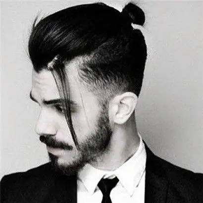 男生编发辫子头 四款扎发让你变帅