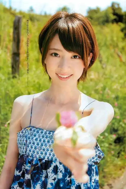 日系美女桥本奈奈未高清私房照写真图片下载