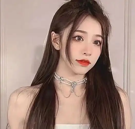 刘思瑶@小熊饼干芝士味-明星头像壁纸-话本小说网