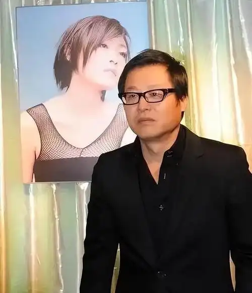 歌手陈琳去世13年后丈夫再婚生子母亲的坚持让人泪目