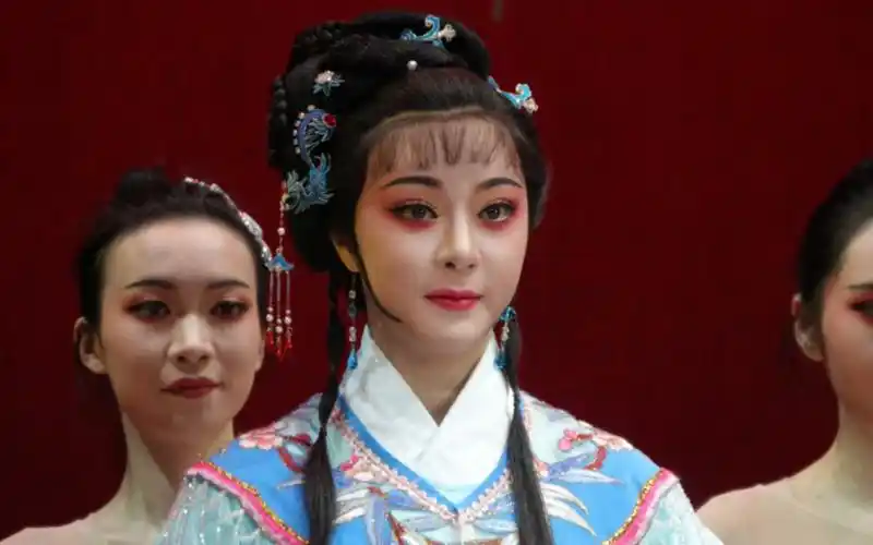 【越剧】2023.02.17尹桂芳大剧院《红楼梦·劝黛》王静