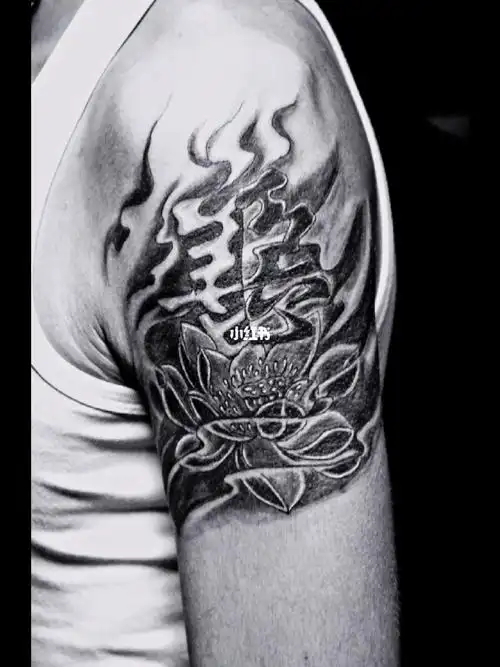 善恶莲花纹身汉字纹身蚌埠纹身光头