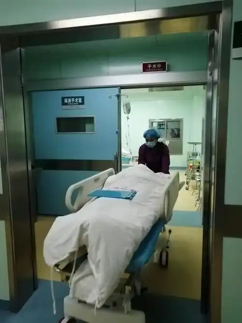 手术室的匆匆故事