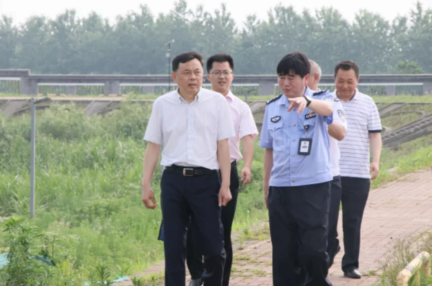 胡知荣到省赤山监狱督查指导工作并讲授党史学习教育专题党课