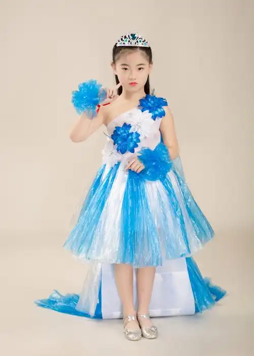 小憨鹿儿童环保服装幼儿园diy手工自制创意亲子演出服女童时装走秀