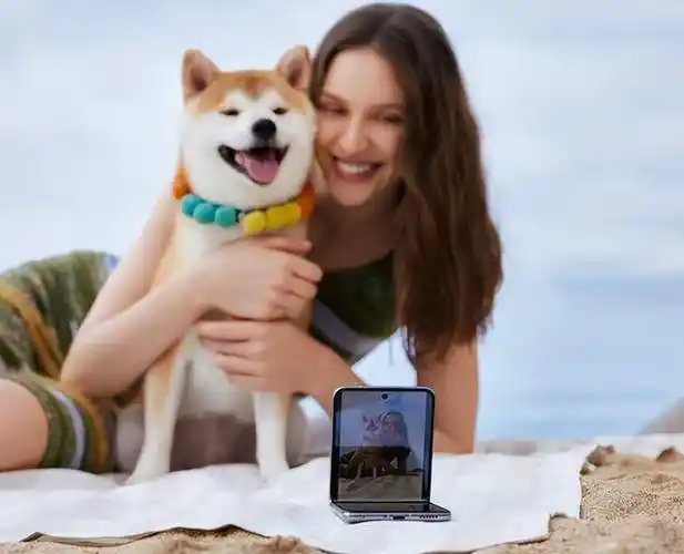 面,华为pocket 2还支持许多智慧功能,包括ai消除,隔空操作,智慧分屏等