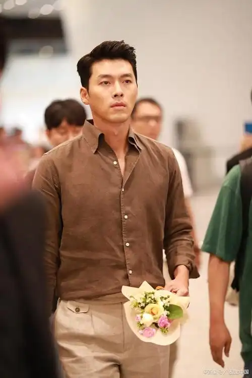 玄彬肥胖遭退粉,新电影片场照片争议不断