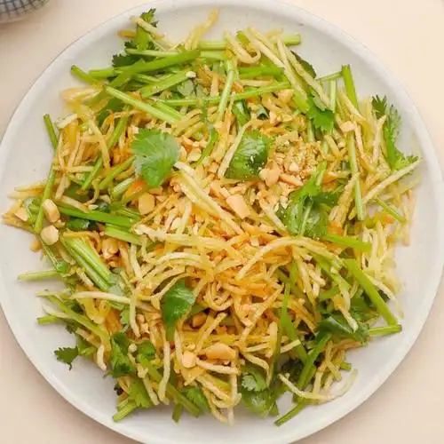 油炸)适量酱汁生抽10g醋10g盐1g白糖3g香油10g香菜拌土豆丝的做法土豆