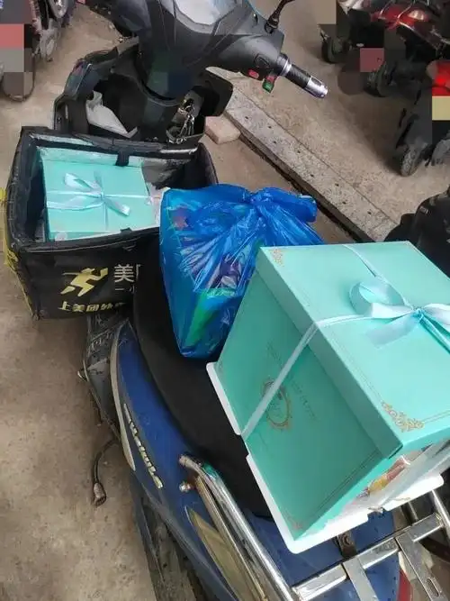 一文读懂外卖蛋糕骑手配送规则,避免损坏