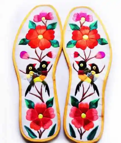 鞋垫花样图片手工绣花(手工绣花鞋垫针法教程慢动作) - 银成网