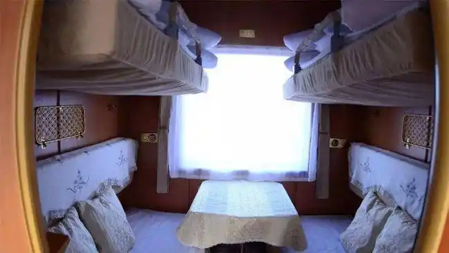 火车软卧的价格要比硬卧高出很多那么二者之间究竟差在哪儿