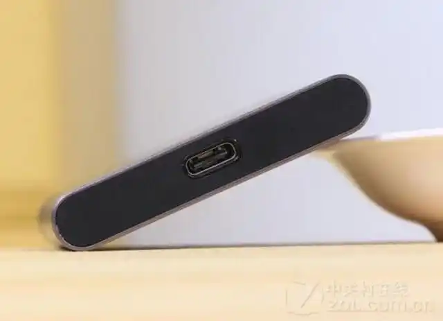 小巧高速 三星t3固态移动硬盘太原799元