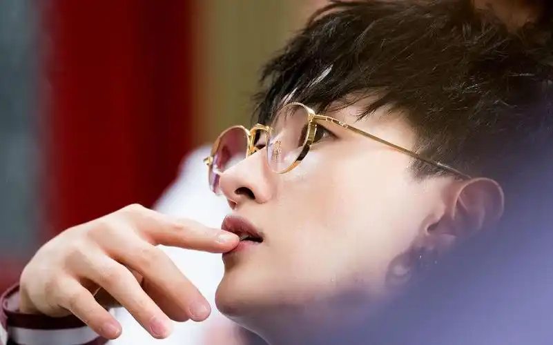 【李赫宰】superjunior-blacksuit 银赫个人直拍 银赫focus_korea相关