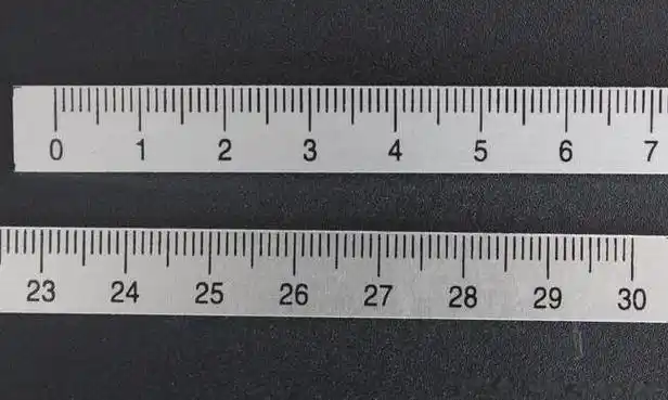 1,长度单位mm最常见的就是表示长度毫米的单位,我们常用的刻度尺基本