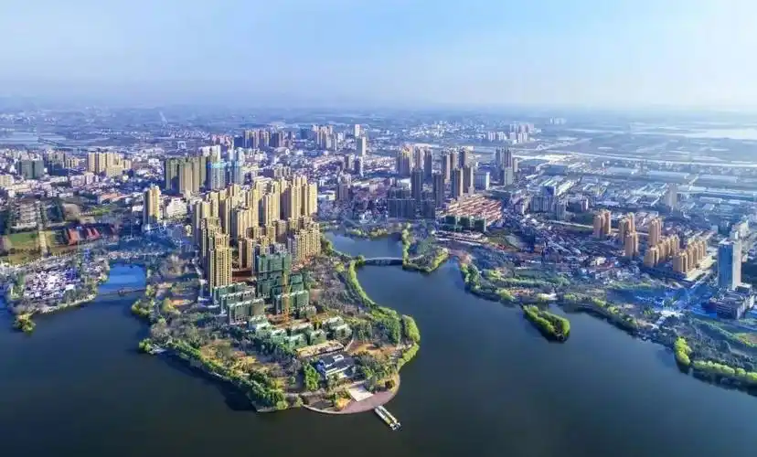 据说,这几天黄冈将会消失一大批年轻人,原来他们去了.