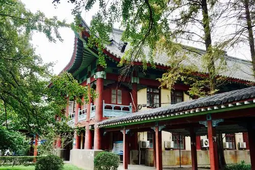 南京61金陵女子大学