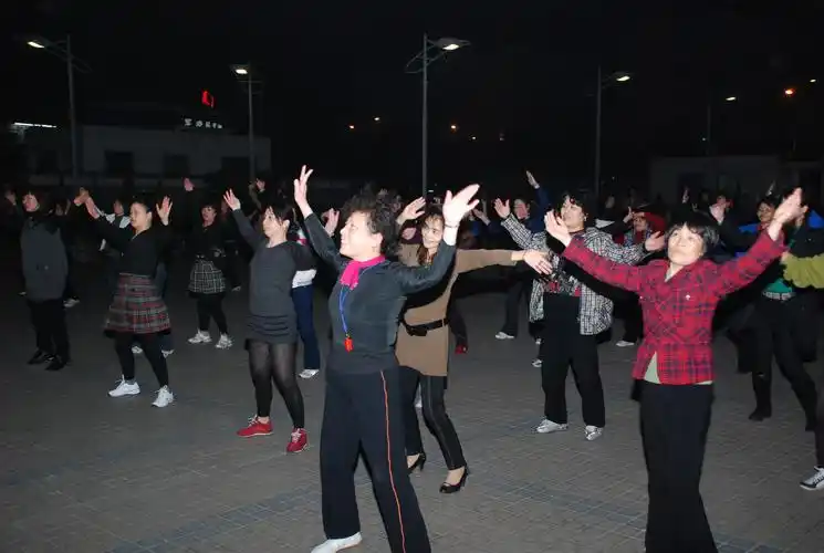 西安规定22点至7点禁跳广场舞 违者罚千元