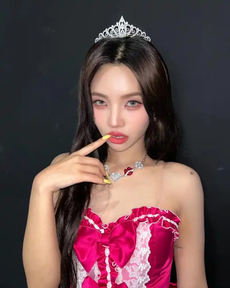 gidle #queencard #田小娟 #全昭妍 - 抖音