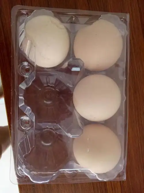 外婆被迫买回安然在超市里捏碎了后的剩余鸡蛋