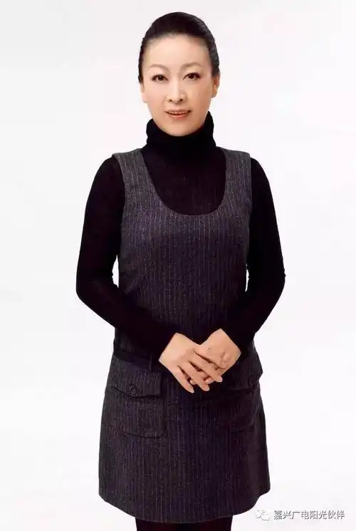 阿秀嫂果儿七,少儿节目中心智慧姐姐2005年7月加入嘉兴市广播电视集团