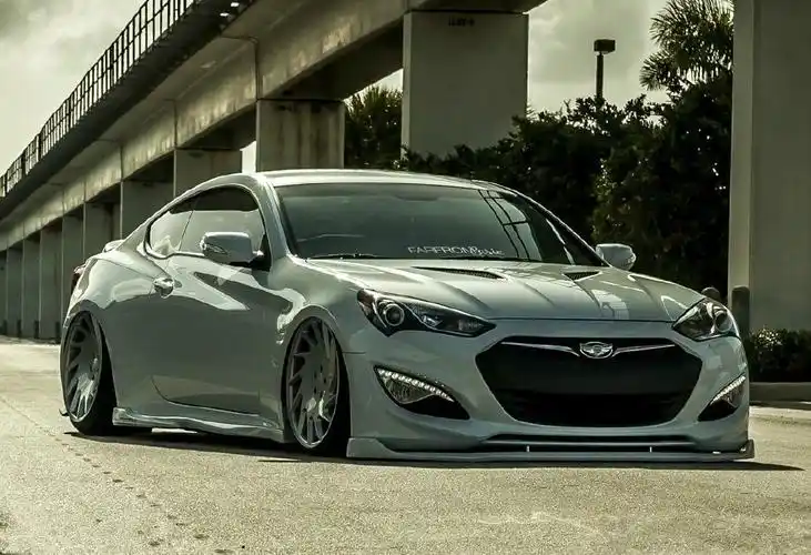 现代劳恩斯酷派气动避震案例