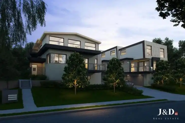 8套3层豪华联排别墅,高端现代