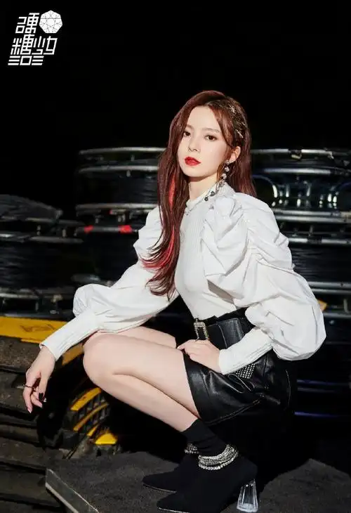 这种神仙颜值是真实存在的嘛下班后的璇宝@硬糖少女303-陈卓璇依旧