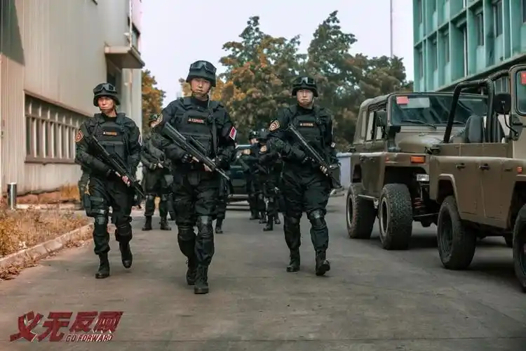 《义无反顾》圆满杀青, "军旅 职场"持续引领类型破题