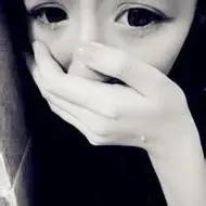 女生流泪头像图片大全 伤感默默流泪的女生头像图片