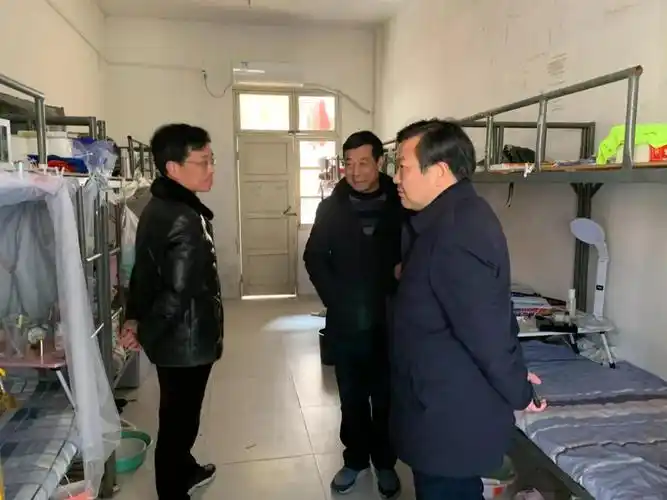 六安市城南中学调研保发展检查促提升