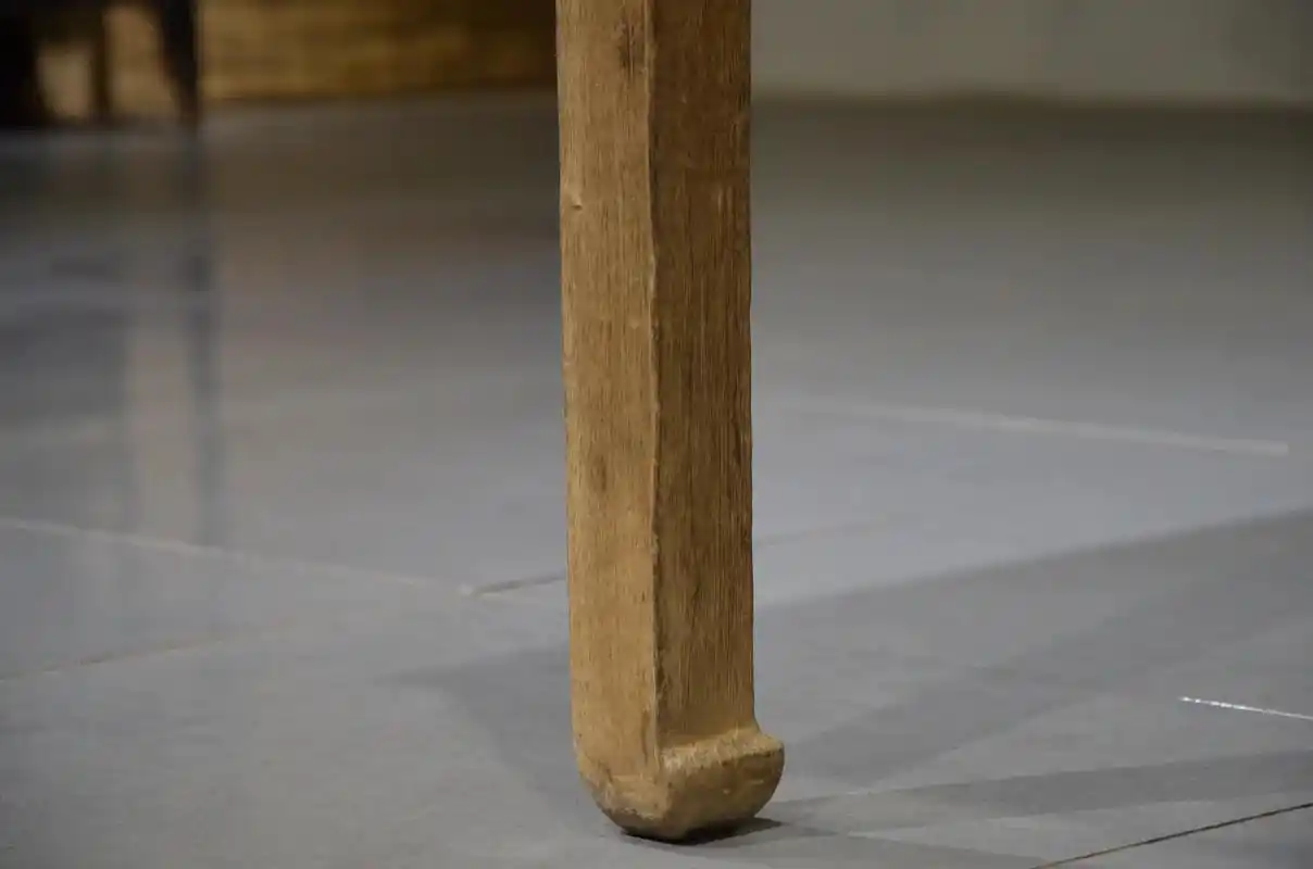 方桌此器选上等楠木为材