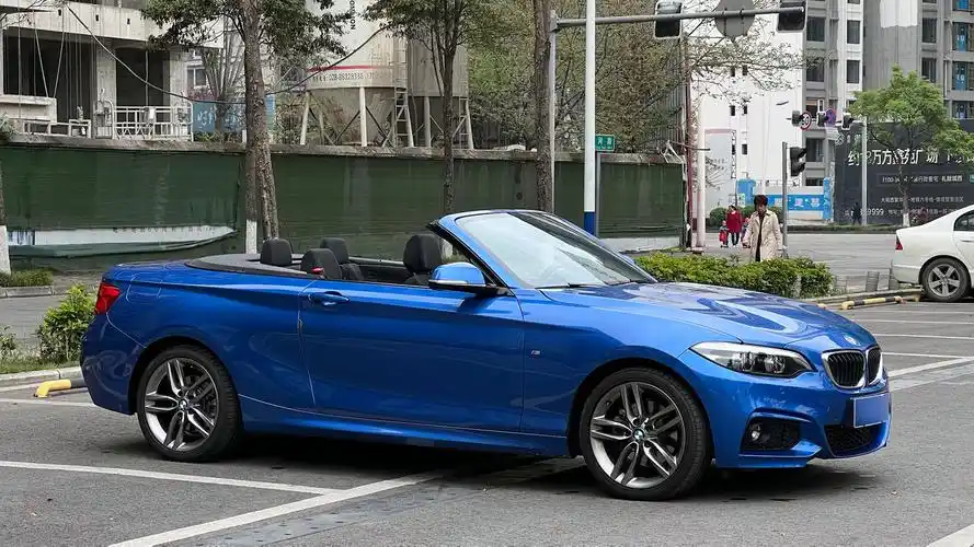 宝马四座敞篷跑车(宝马四座敞篷跑车20万左右)-驾考宝典