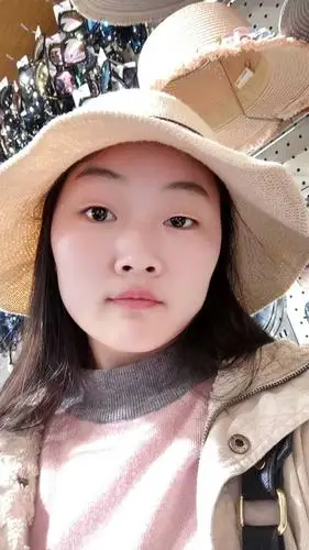 脸胖的女生适合哪种短发?(有图)?