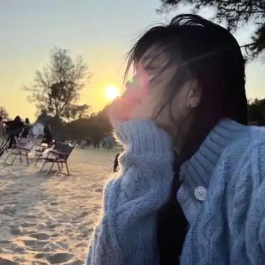 好看的女生头像御姐气质智慧的女人才能幸福一生