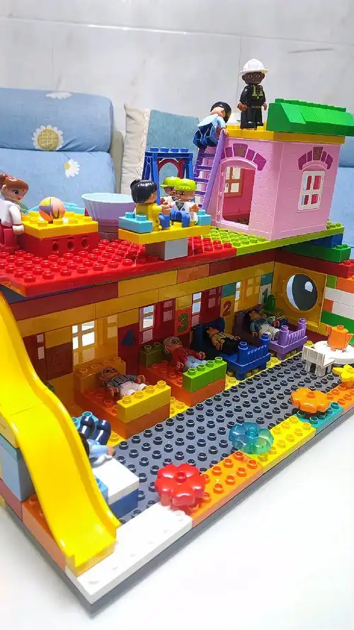 滑梯下午,女孩子最爱的游乐小屋,乐高积木搭建玩法-度小视