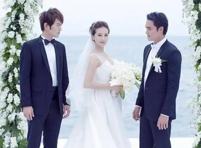 原创徐正溪退圈原因被爆一周前还期待转型和经纪公司意见发生分歧