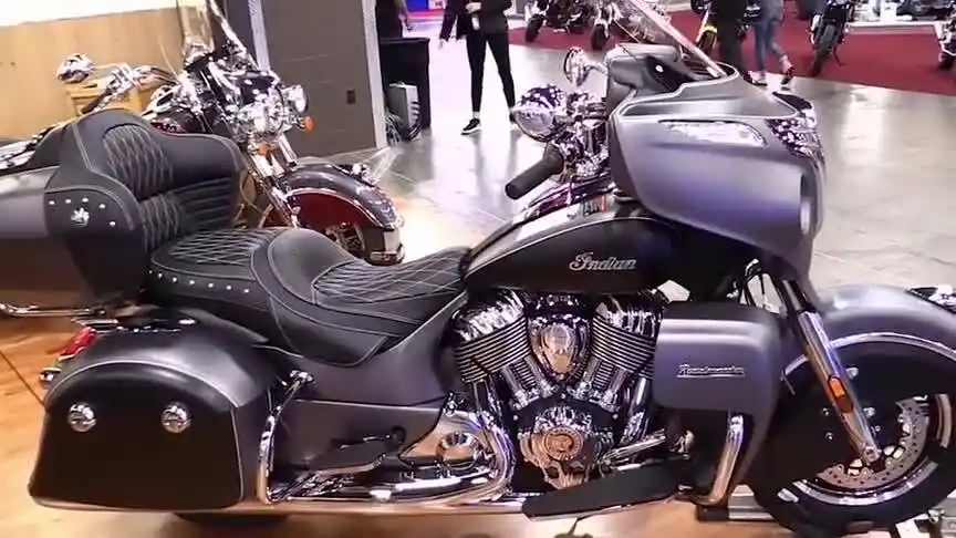 机车中奔驰迈巴赫!2019印第安roadmaster超级巡航摩托车