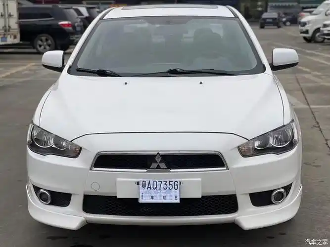 11年年三菱翼神广州一手18自动挡带天窗换挡拨片