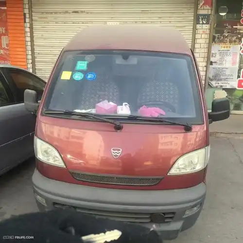 2010哈飞中意,杠杠的小面包.居家拉货首选.嘿～嘿～嘿