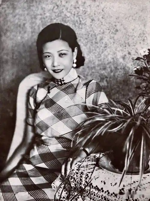 民国美女阮玲玉:穿旗袍的时候最有东方美女韵味