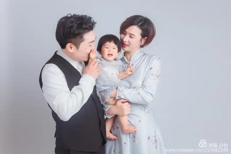 宝宝周岁艺术照2019年