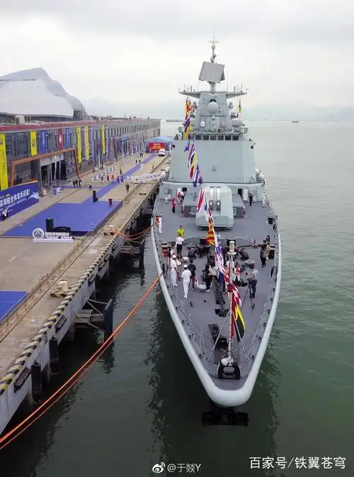 零距离接触深圳舰 改装之后首次面向公众开放 这几处细节值得一看