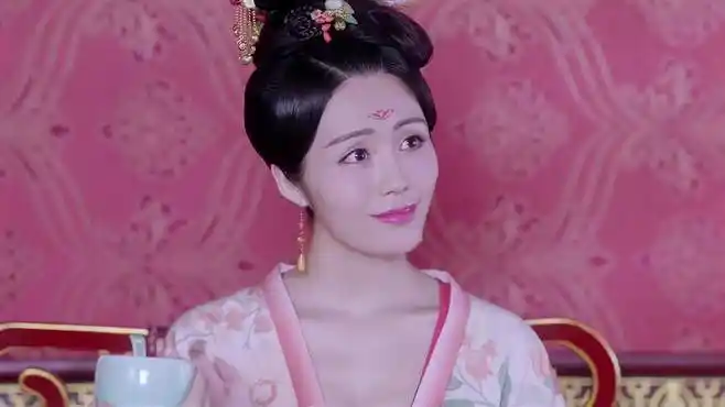 大唐荣耀:崔彩屏得理不饶人,凭借肚子中的世子,处处刁难沈珍珠-影视综